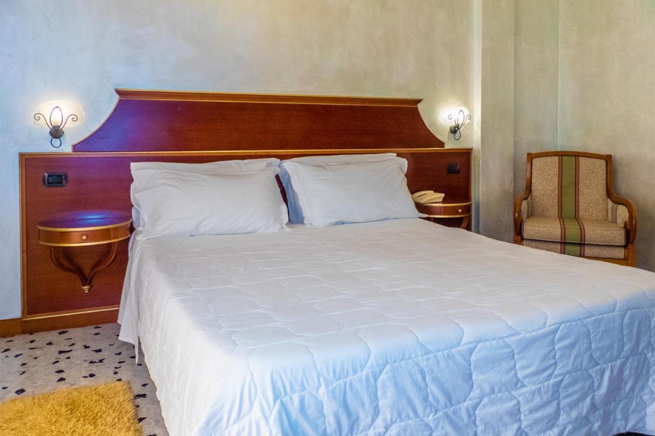 Hotel Astoria Fermo Zewnętrze zdjęcie