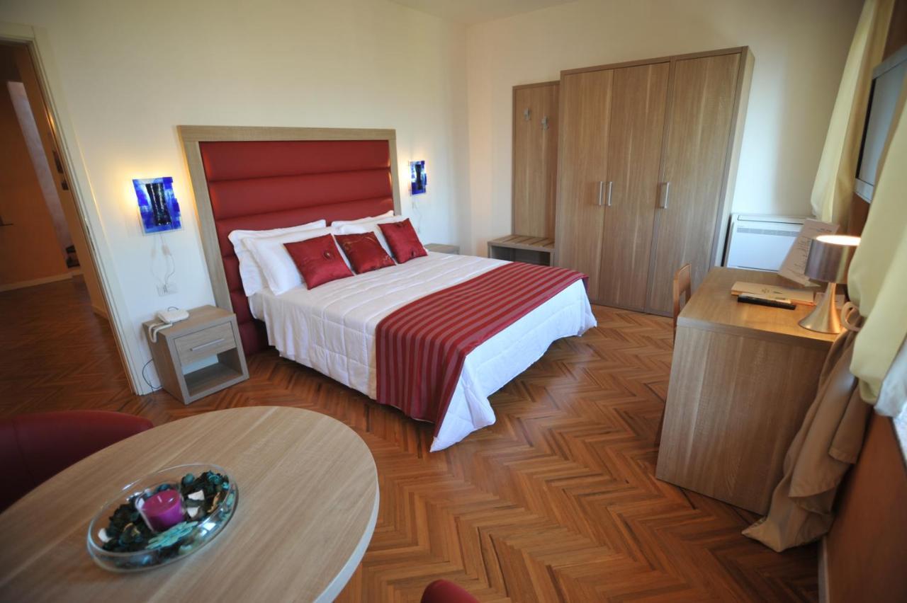 Hotel Astoria Fermo Zewnętrze zdjęcie