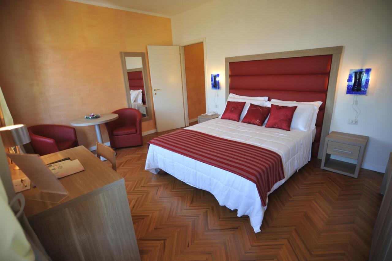 Hotel Astoria Fermo Zewnętrze zdjęcie